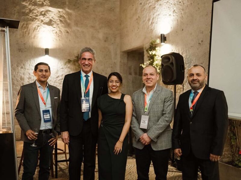 Inauguración de oficinas de Grupo Trianon en Arequipa