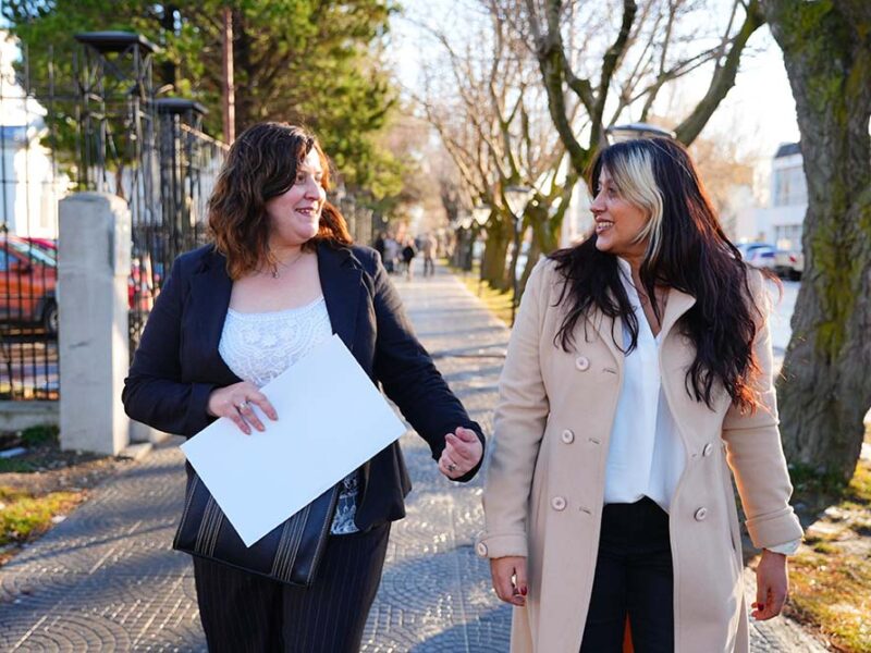 Natalia Gadano acompañó la asunción de la nueva ministra de Salud y Ambiente de Santa Cruz