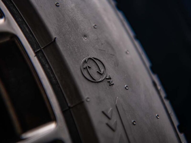 Pirelli: el primer neumático de producción estándar con más del 70% de materiales biobasados y reciclados