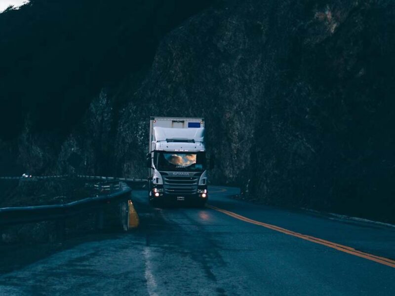 Tecnología aplicada al transporte pesado: innovación para optimizar el rendimiento de los motores