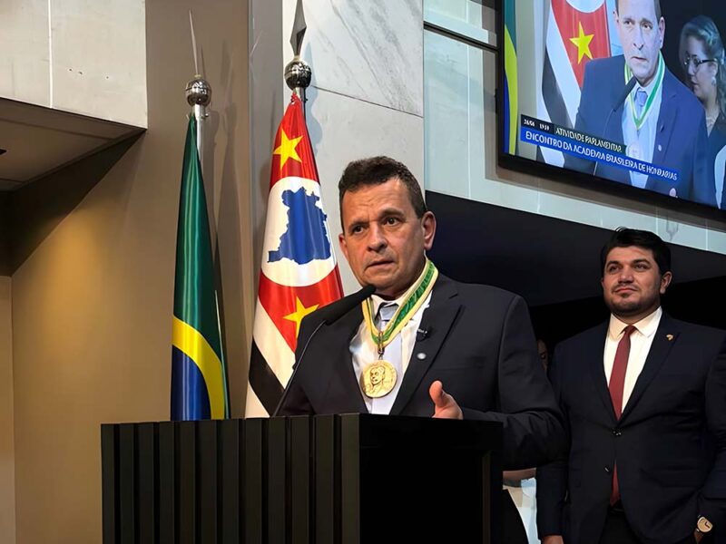 Urandir Oliveira asume la Presidencia del Consejo de Investigaciones Avanzadas de la Academia Brasileña de Honores al Mérito