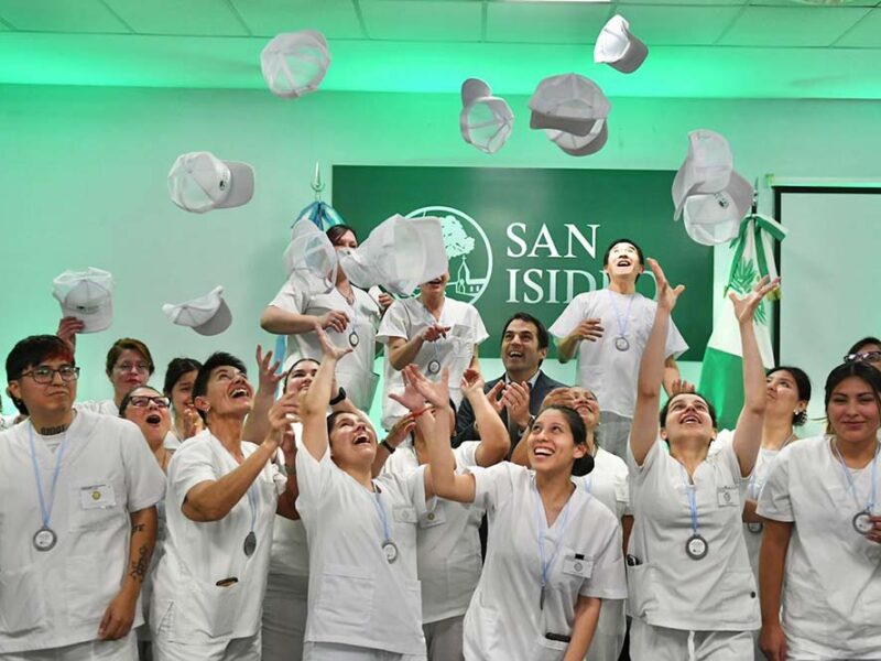 San Isidro celebró un nuevo egreso de su Escuela Municipal de Enfermería