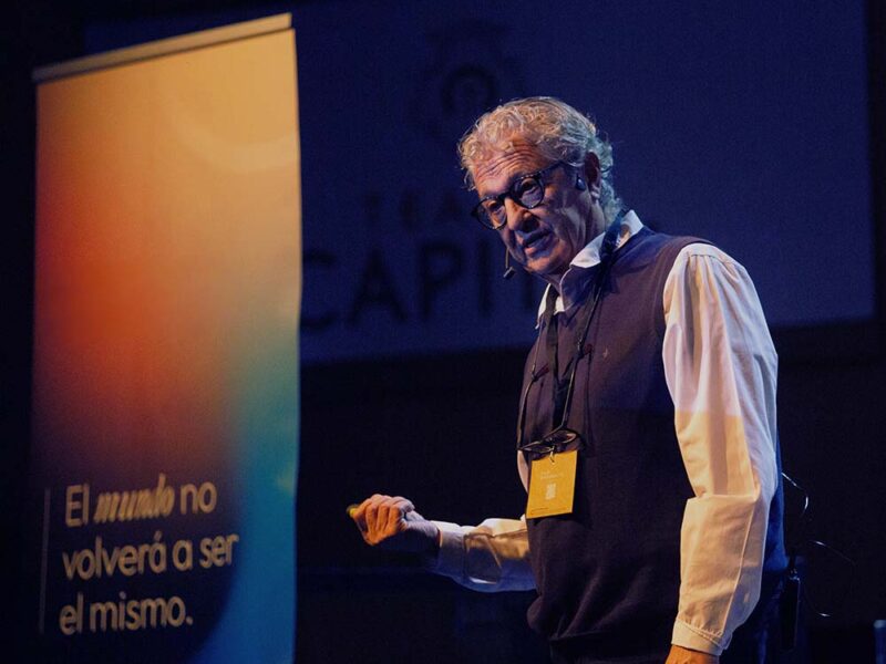 Inteligencia Artificial e Impacto Social : Charla de Martí Perramón en el CCEBA