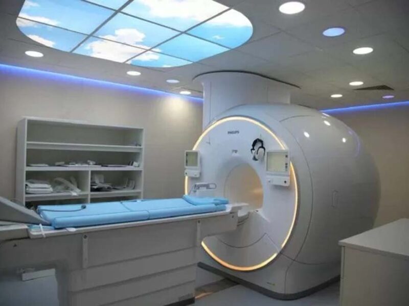 Tortugas Open Mall inaugura un moderno centro médico de Swiss Medical equipado con tecnología de vanguardia