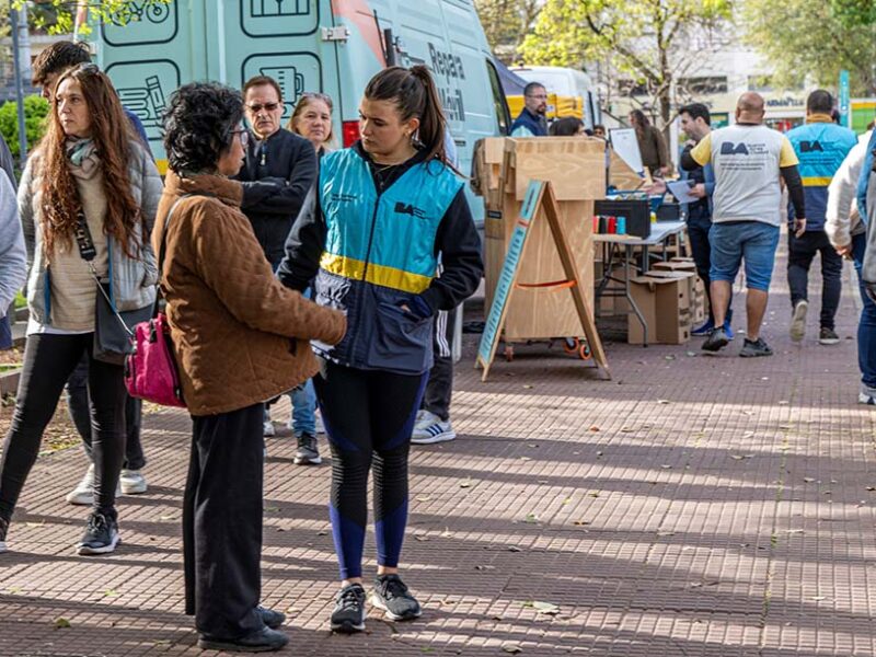 Más servicios en tu barrio llega esta semana a Mataderos, Caballito, Núñez y La Boca