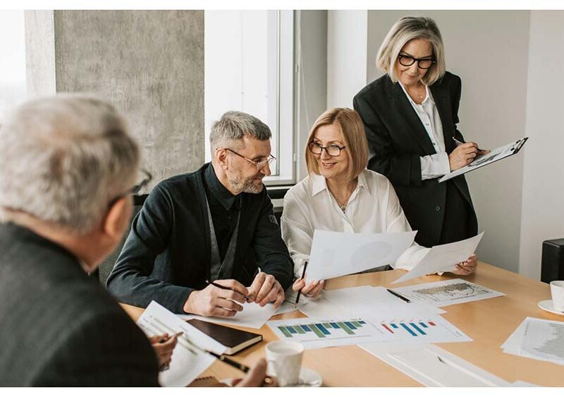 Menopausia y empresas: qué necesitan las mujeres en sus ámbitos laborales en esta etapa de la vida