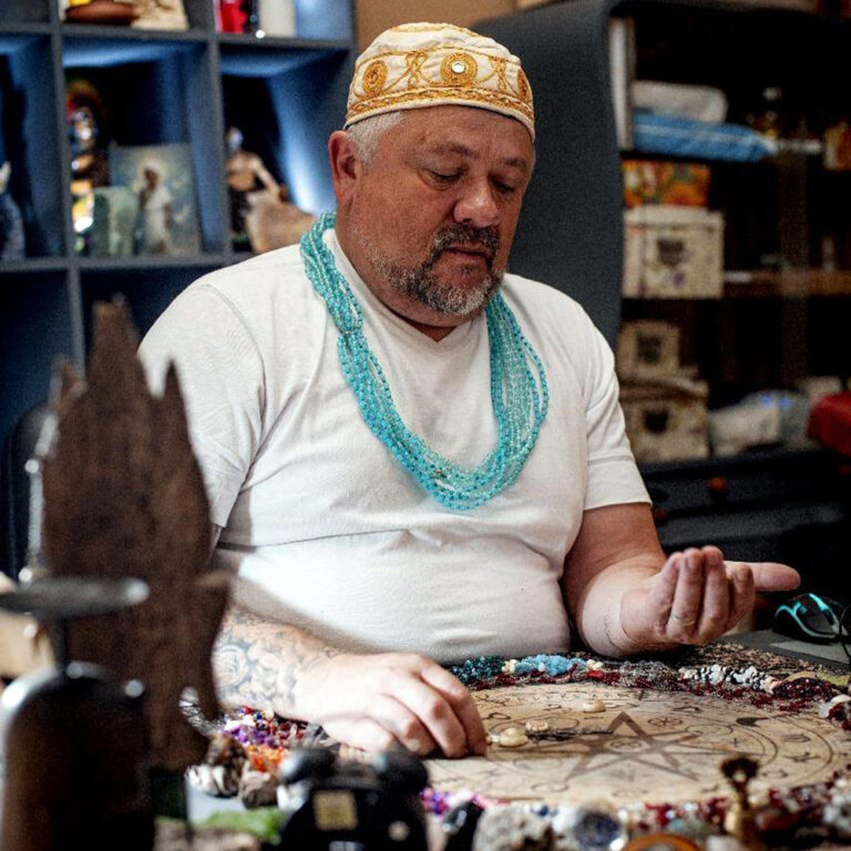 Chamaniumbá, el nuevo movimiento espiritual que conquista el mundo: Rubén Armoa lo explica en su libro