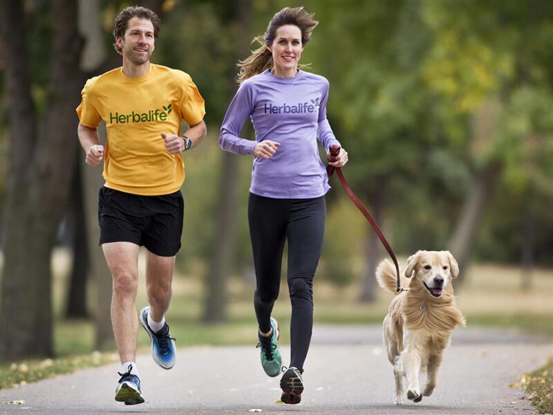 Día Mundial de la Osteoporosis: 5 hábitos que fortalecen los huesos