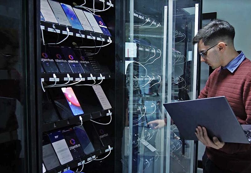 Caídas de servicios digitales y errores en apps: las principales medidas de la banca para cuidar al usuario