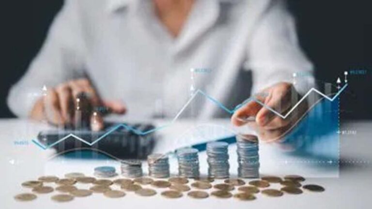 El crédito crece, se registra un 12% de morosidad y aparecen señales de alerta