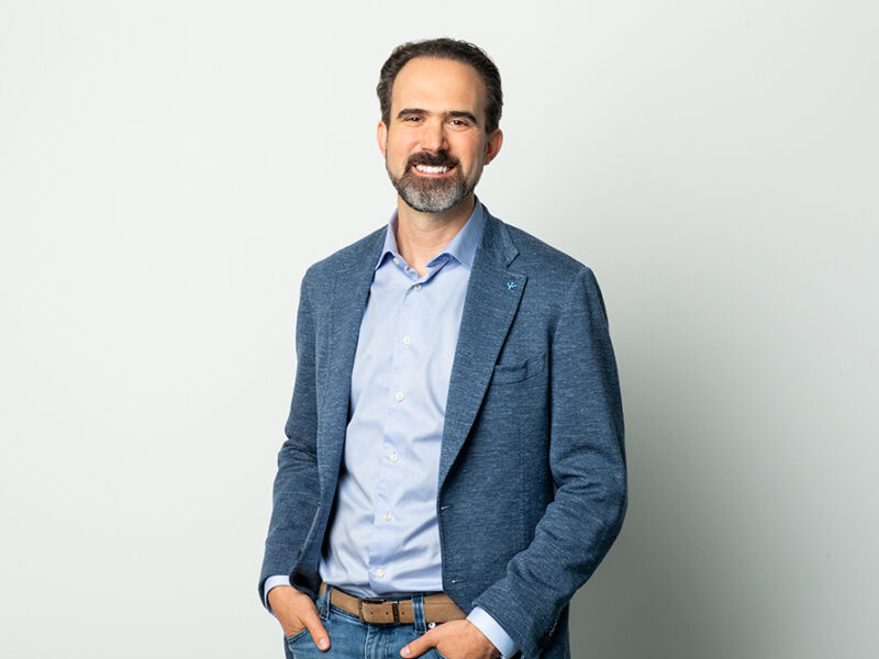 Deel nombra a Joe Kauffman Presidente y Director Financiero