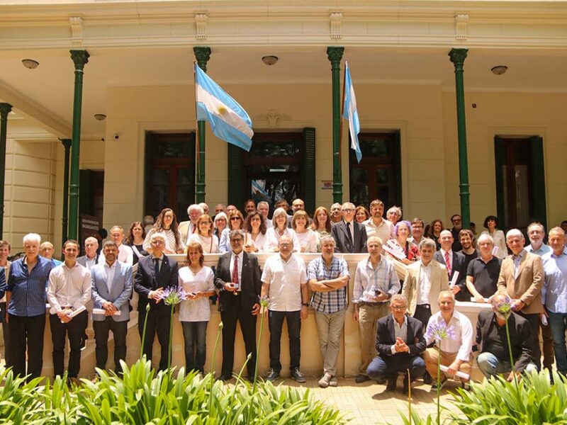 La Facultad de Ingeniería reconoció la trayectoria de estudiantes, docentes y Nodocentes