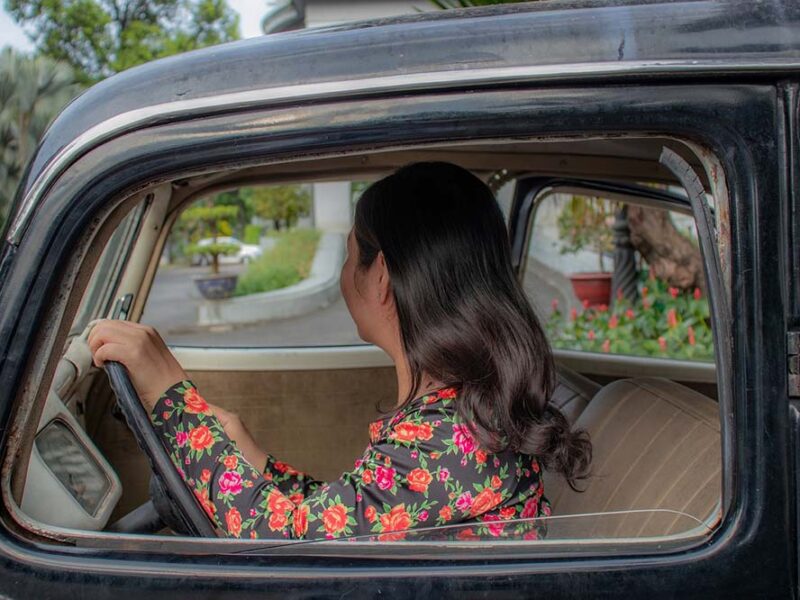 Cada vez más mujeres al volante en Argentina: del 24% al 35% en 15 años