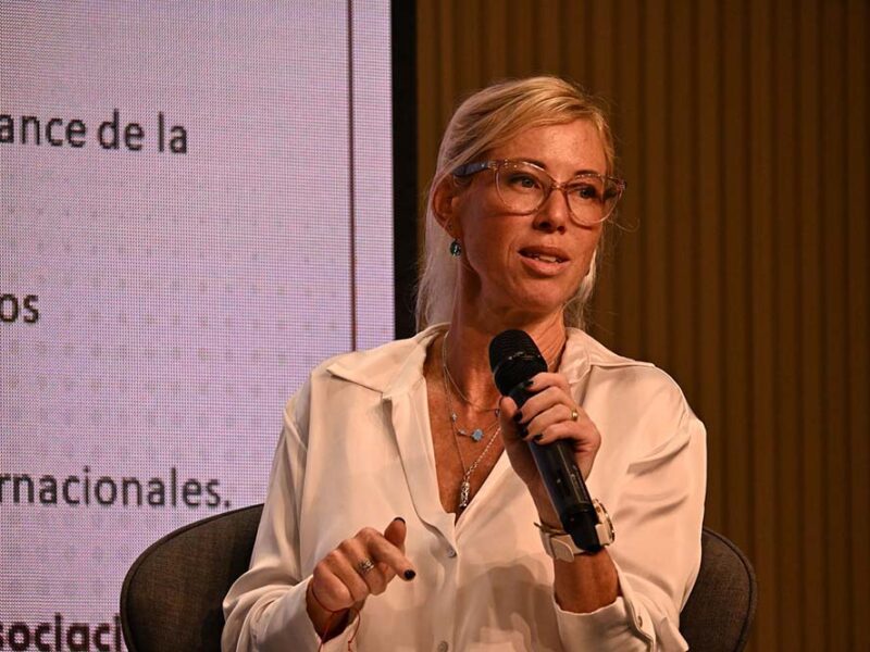 Paula Honisch llega a Ethix como Legal & Compliance Advisor
