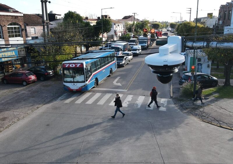 San Isidro multiplica la videovigilancia en Beccar: pasó de 18 cámaras a 126 con IA
