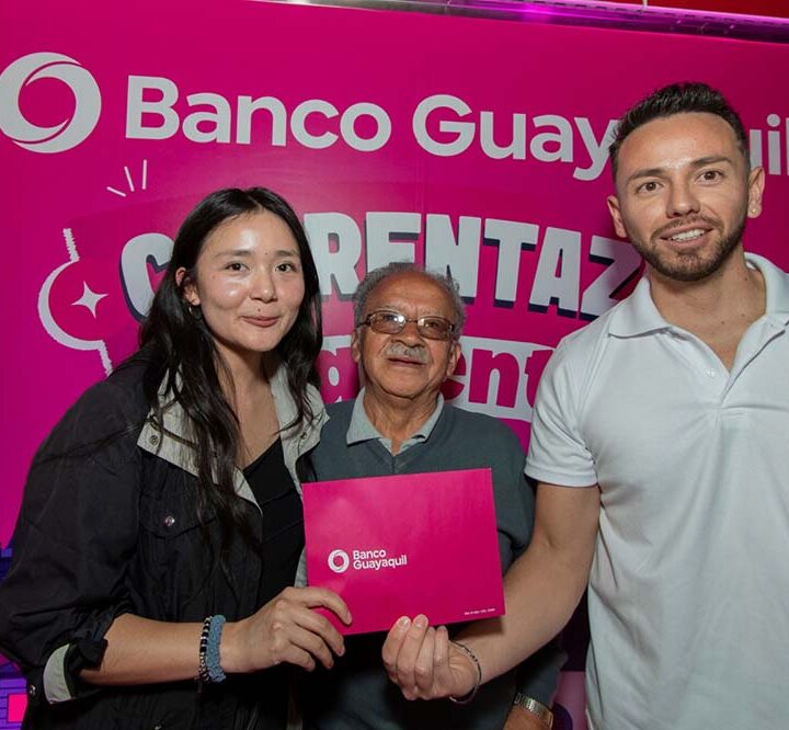 Banco Guayaquil se unió a las fiestas de Quito con el “Cuarentazo Magenta” y apoyo a eventos deportivos