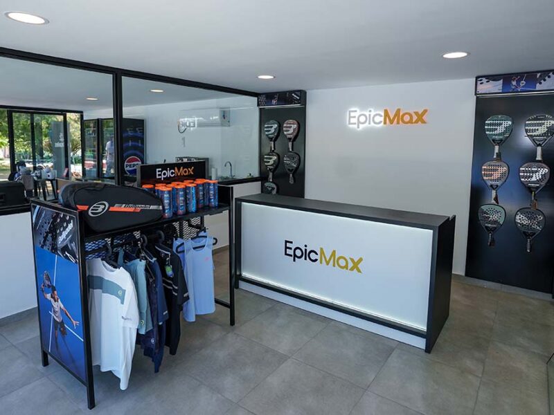 Bullpadel acompañó la inauguración de EpicMax con una clínica de pádel de la mano de Gaby Reca y Cameron Norrie