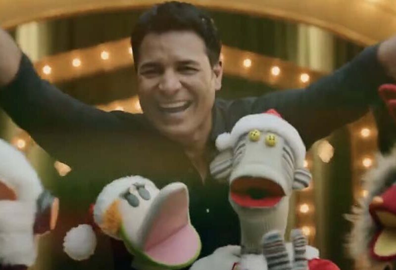 Falabella y DYU estrenan una nueva Navidad: Chayanne y 31 Minutos protagonizan la campaña 2025
