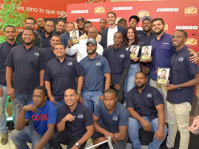 Jumbo apoya el lanzamiento del libro “El Método Musa”, una guía para construir mejores líderes