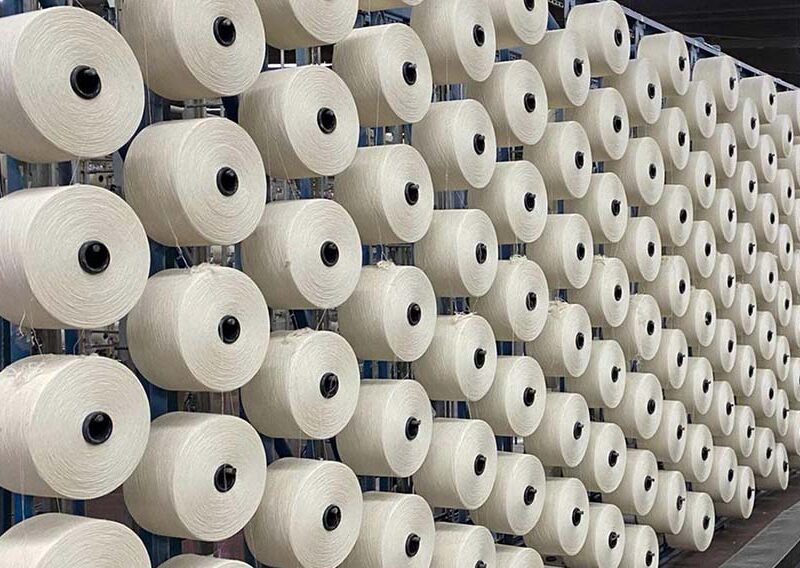 La industria textil pierde empleo y su nivel de actividad se asemeja a los de la pandemia