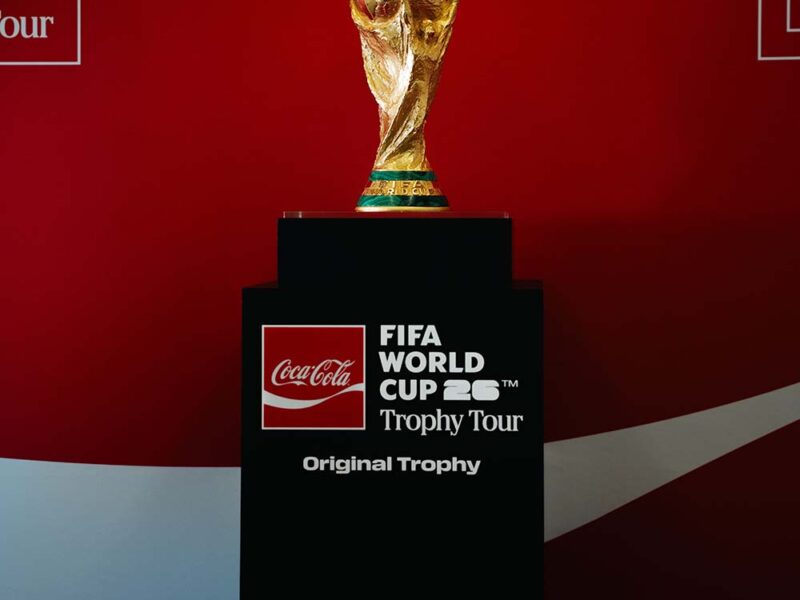El Tour del Trofeo de la Copa Mundial de la FIFA™, presentado por Coca-Cola, llega a Argentina