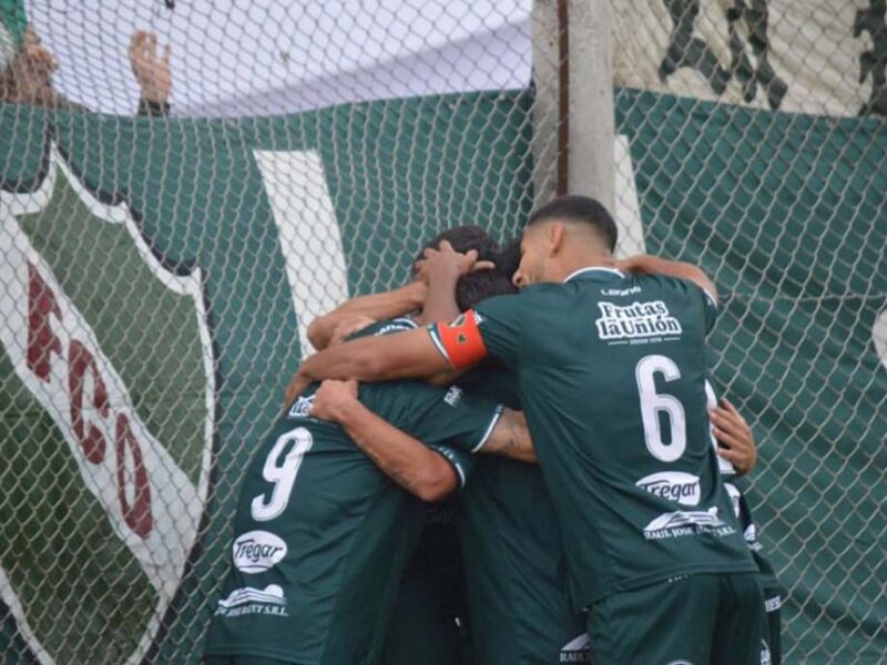 Ferro de General Pico, el gigante que enfrentó a Boca y ahora se cruza con Atlético Escobar en la final por el ascenso