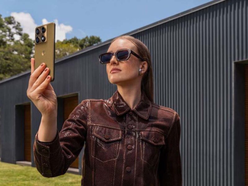Motorola presentó el nuevo motorola signature, su smartphone ultra premium, junto a un renovado portfolio para 2026