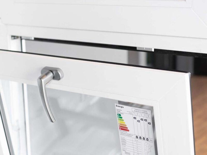 San Valentín 2026: “Cómo enamorarse de las facturas de luz y gas”