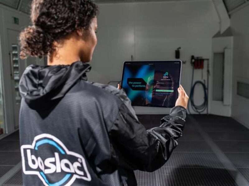 baslac® amplía sus soluciones digitales con Refinity®, la plataforma que centraliza la gestión de los talleres automotrices en un solo lugar