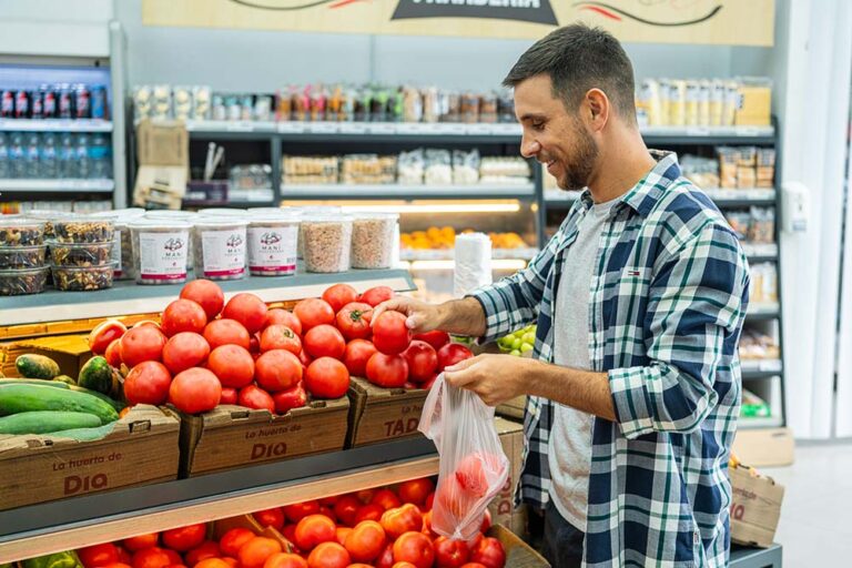 20 años de fidelidad: quiénes son los clientes que eligen a ClubDia desde el primer día