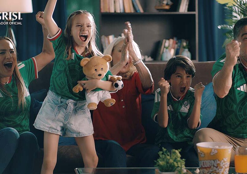 Grisi se pone la verde y lanza campaña “Sé natural con Grisi” para apoyar a la Selección Nacional de México