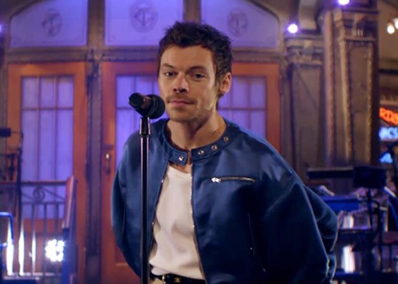 Saturday Night Live: el nuevo rey del pop Harry Styles se presenta como anfitrión y músico invitado en una noche imperdible