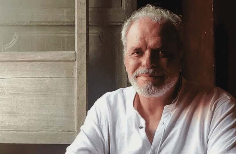 José Vila del Castillo y su exitosa novela: “En ‘Polifónica’ intento ordenar el mundo con palabras”