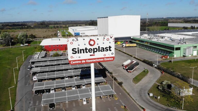 Sinteplast en BATEV 2026: innovación y color para el futuro de la construcción