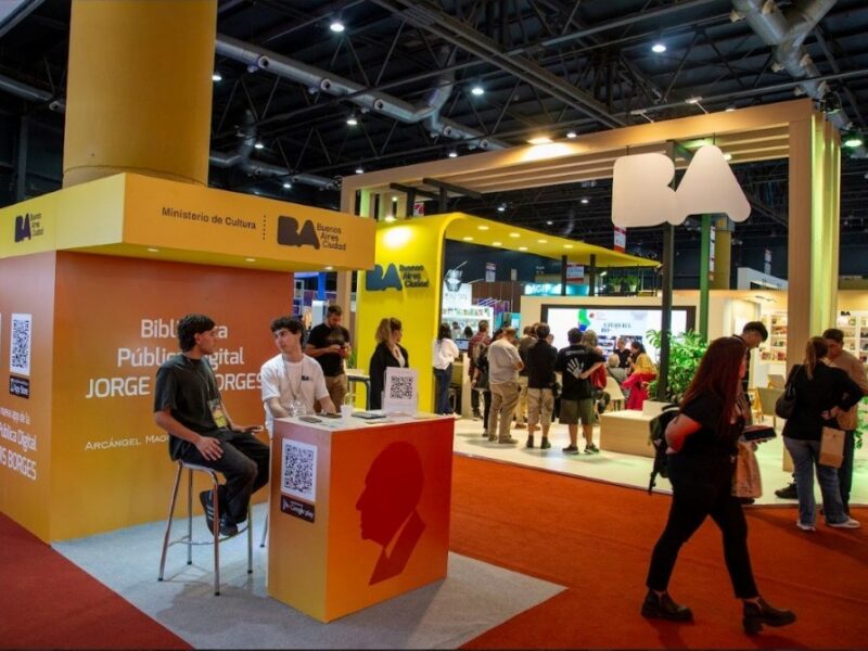  Más de 100 actividades programadas en el stand de la Ciudad en la 50a edición de la Feria Internacional del Libro