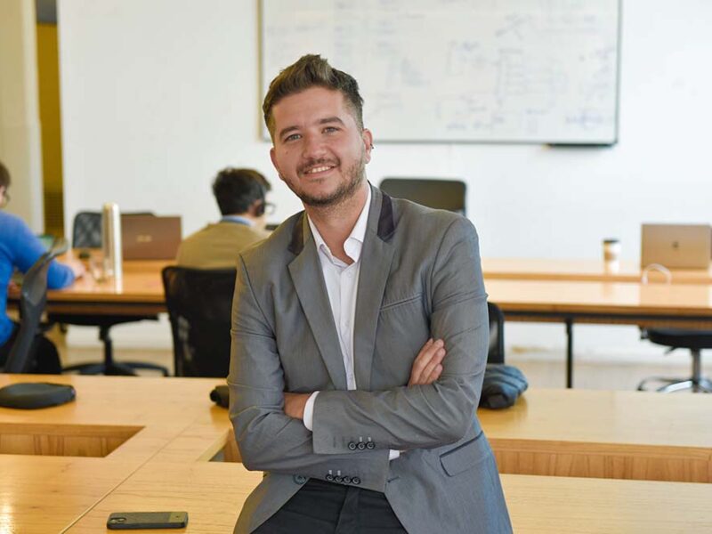 Más del 80% de las empresas ya usa IA, pero el 95% no logra impacto: por qué la transformación digital ahora es estratégica