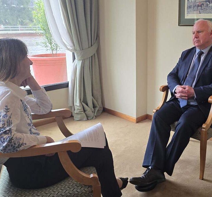 La Universidad Austral recibió al especialista internacional James Arthur, referente en educación del carácter