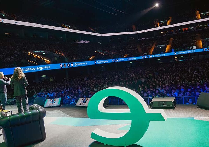 Más de 12.000 estudiantes se reúnen en Experiencia Endeavor Sub20 para inspirarse y pensar su futuro