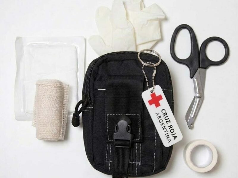 ¿Está tu oficina realmente preparada? Estos son los 15 elementos clave que no pueden faltar en tu botiquín profesional