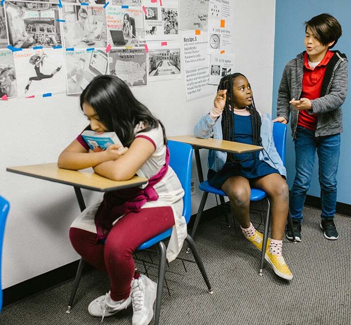 La generación que siente que nunca alcanza: qué les está pasando a los adolescentes y cómo acompañarlos