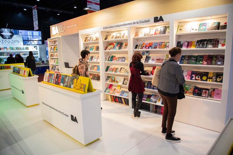 La Ciudad impulsa el acceso a la Feria del Libro con entradas gratuitas y actividades especiales
