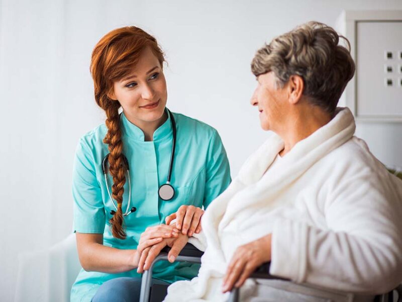 Ni dolor ni cirugías: el fin de los métodos invasivos para detectar señales de Alzheimer