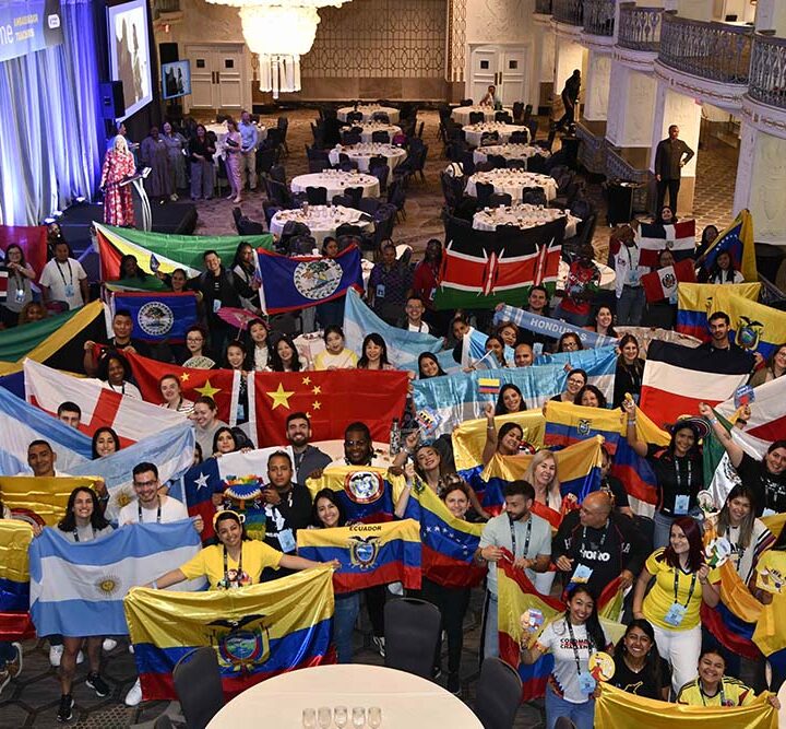 ¿Menos alumnos? Más oportunidades: cómo los docentes argentinos reinventan su carrera en el exterior