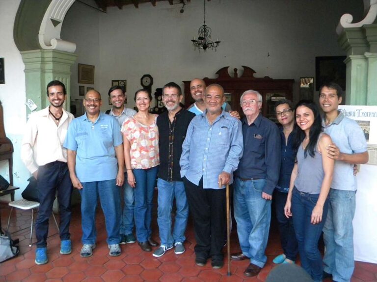 Duelo en el teatro venezolano falleció el dramaturgo y director Orlando Ascanio