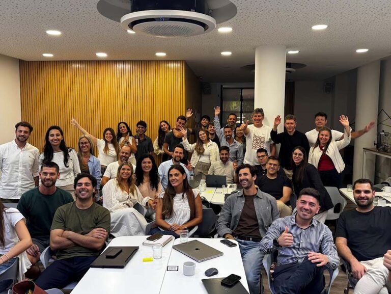 PyMEs e IA: de la confusión a la implementación real