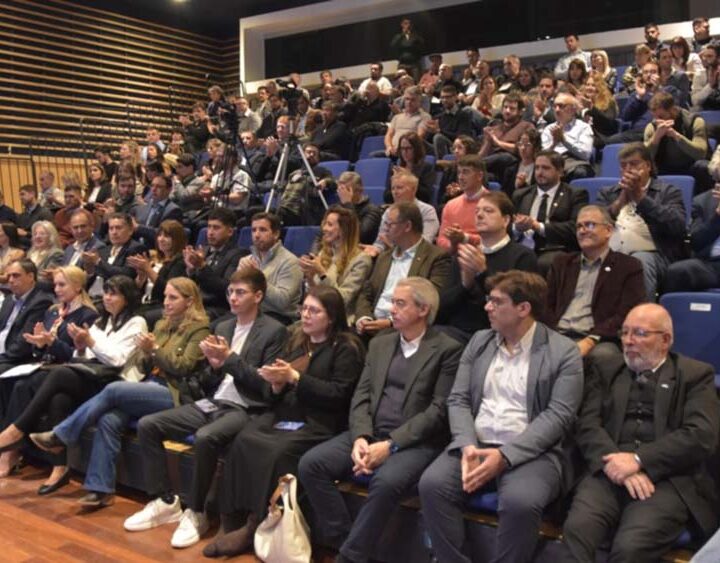 Sindicalistas del transporte llamaron a recuperar una visión soberana y estratégica para el desarrollo nacional