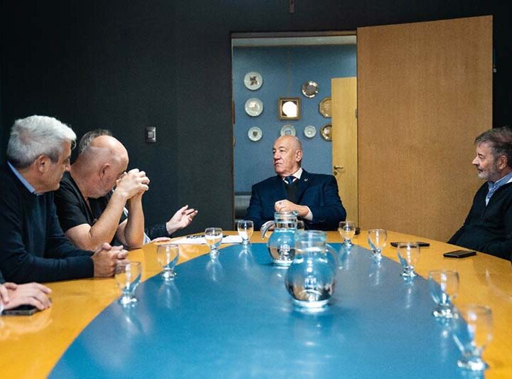 La Universidad de Morón trabajará junto al Hospital Posadas en proyectos de mejora y transformación de su infraestructura