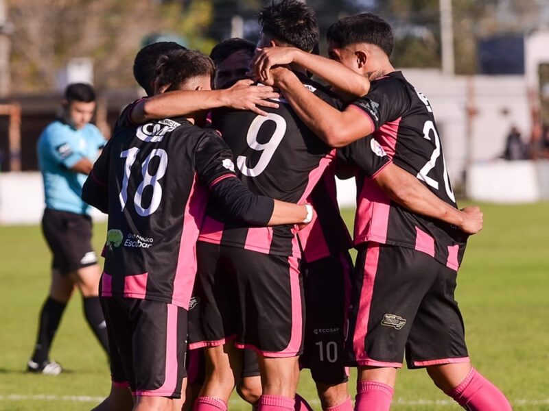 Primera victoria como local para Atlético Escobar en el Federal A