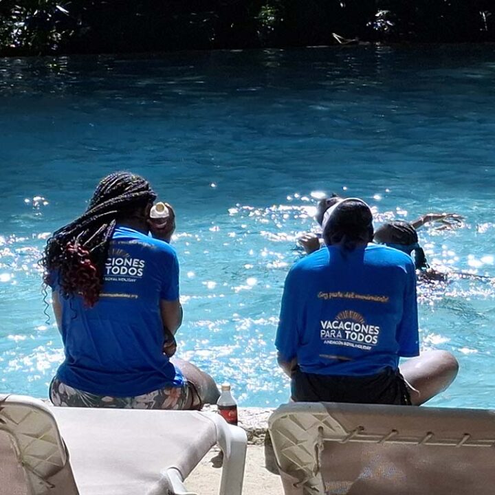 Bávaro Adventure Park y Royal Holiday brindan nuevamente un día de esperanza para niñas y jóvenes