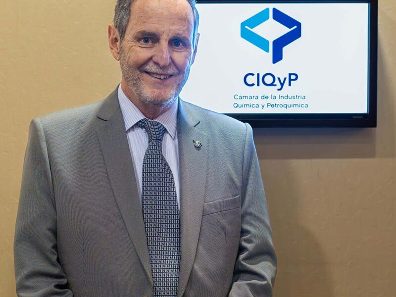 Competitividad, actividad y desarrollo industrial: agenda del sector químico y petroquímico a 77 años de la creación de la CIQyP®